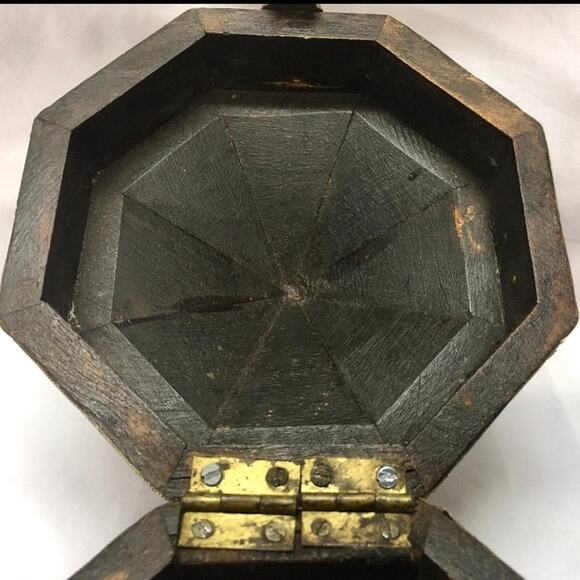 Vintage 60s 70s Treasure Jewelry Trinket Chest Box Ornate Hexagon - Picture 5 of 9